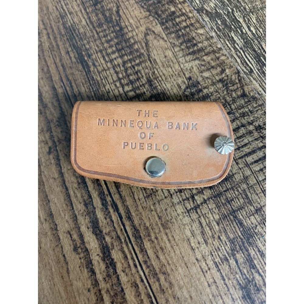 Vintage Leather Key Holder Advertising The Minnequa Bank Of Pueblo‎